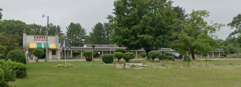 Castle Inn (Skyline Motel) - Web Listing (newer photo)